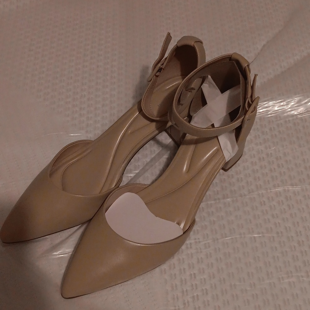 Brand new ladies dress shoes
